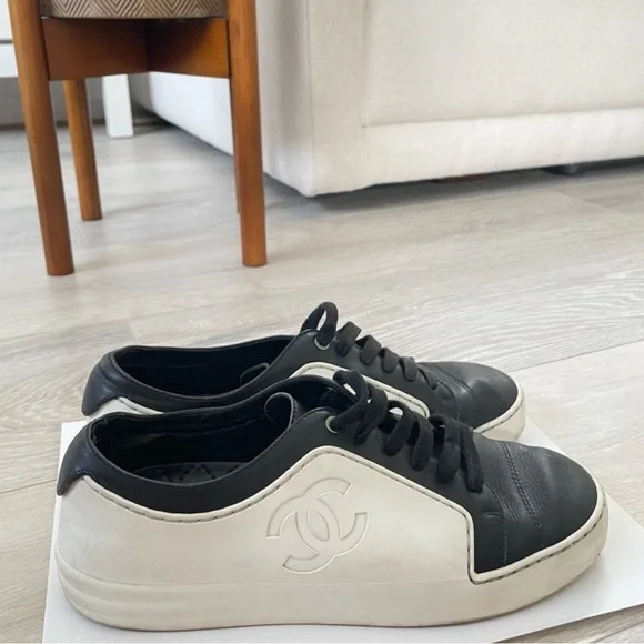 Chanel Black & White Sneakers - Picture 1 of 11